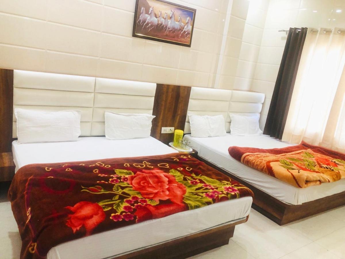 Jasneet Homestay Amritsar Exterior foto